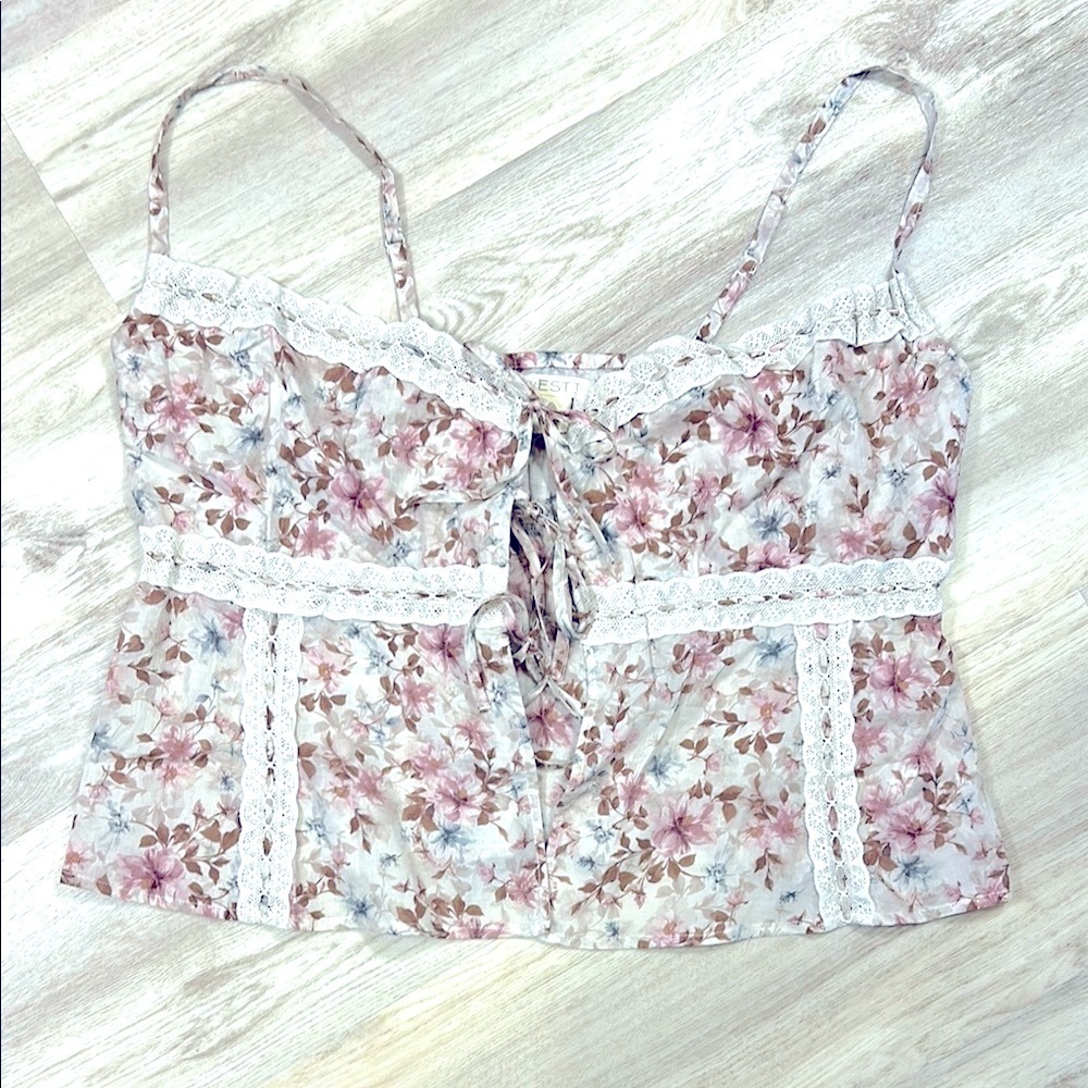 Torrid FESTI Cotton Voile Front Tie Floral Cami Blouse Boho Chic Festival Top
